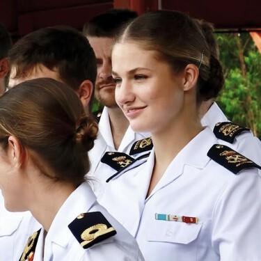 Leonor de Borbón aplica los consejos de Letizia y brilla en la academia: los profesores alucinaron