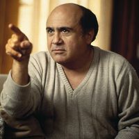 El último largometraje dirigido por Danny DeVito es una película de terror que nadie ha visto porque lleva más de una década guardada en un cajón 