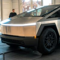 Por si no tenía suficientes problemas, el Tesla Cybertruck ha añadido otro más: neumáticos destrozados a los 10.000 km
