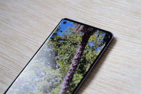 OPPO Reno6