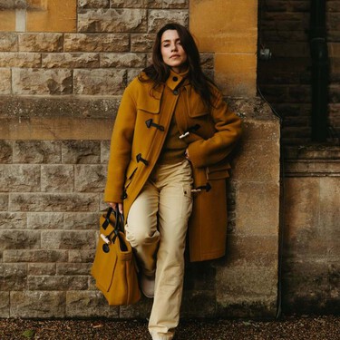 Adidas rebaja su modelo más parecido a las Samba: con detalles mostaza y un precio irresistible