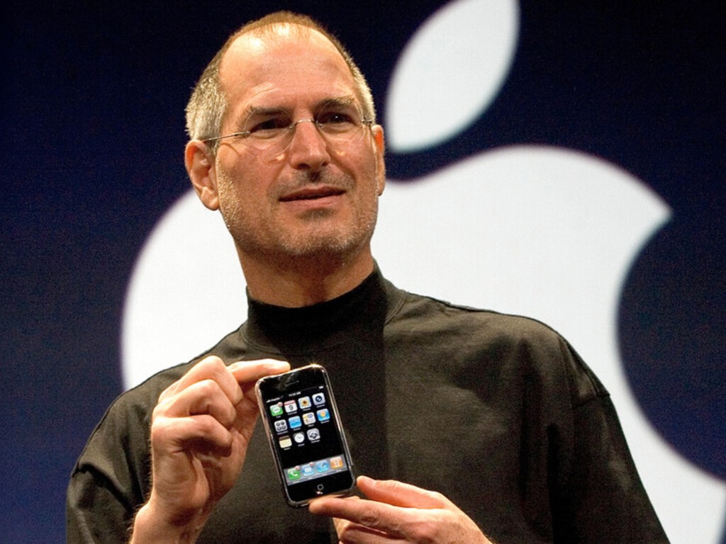 Un par de céntimos de diferencia y un no a Steve Jobs. El día que Intel dejó escapar el iPhone por no creer en su éxito