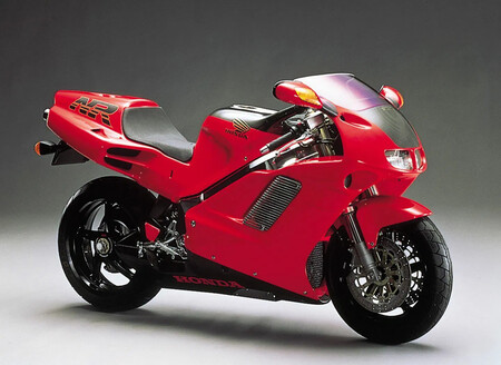 Honda23