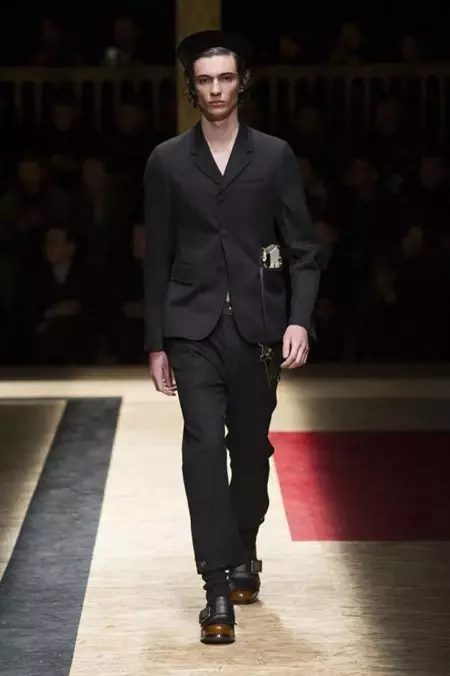 Prada nos trae las camisas estampadas que todos desearemos el próximo otoño