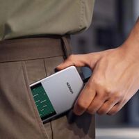 Ya es oficial la primera powerbank del mundo con sistema de refrigeración líquida y carga inalámbrica. Es obra de Ugreen 
