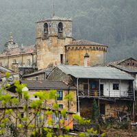 En Galicia hay casas de piedra por 10.000 euros y pueblos que ofrecen exenciones fiscales. Pero no buscan compradores, sino emprendedores