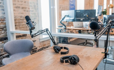 El consumo de podcasts se dispara en España en 2020 con Spotify como gran protagonista, según un informe de Voxnest