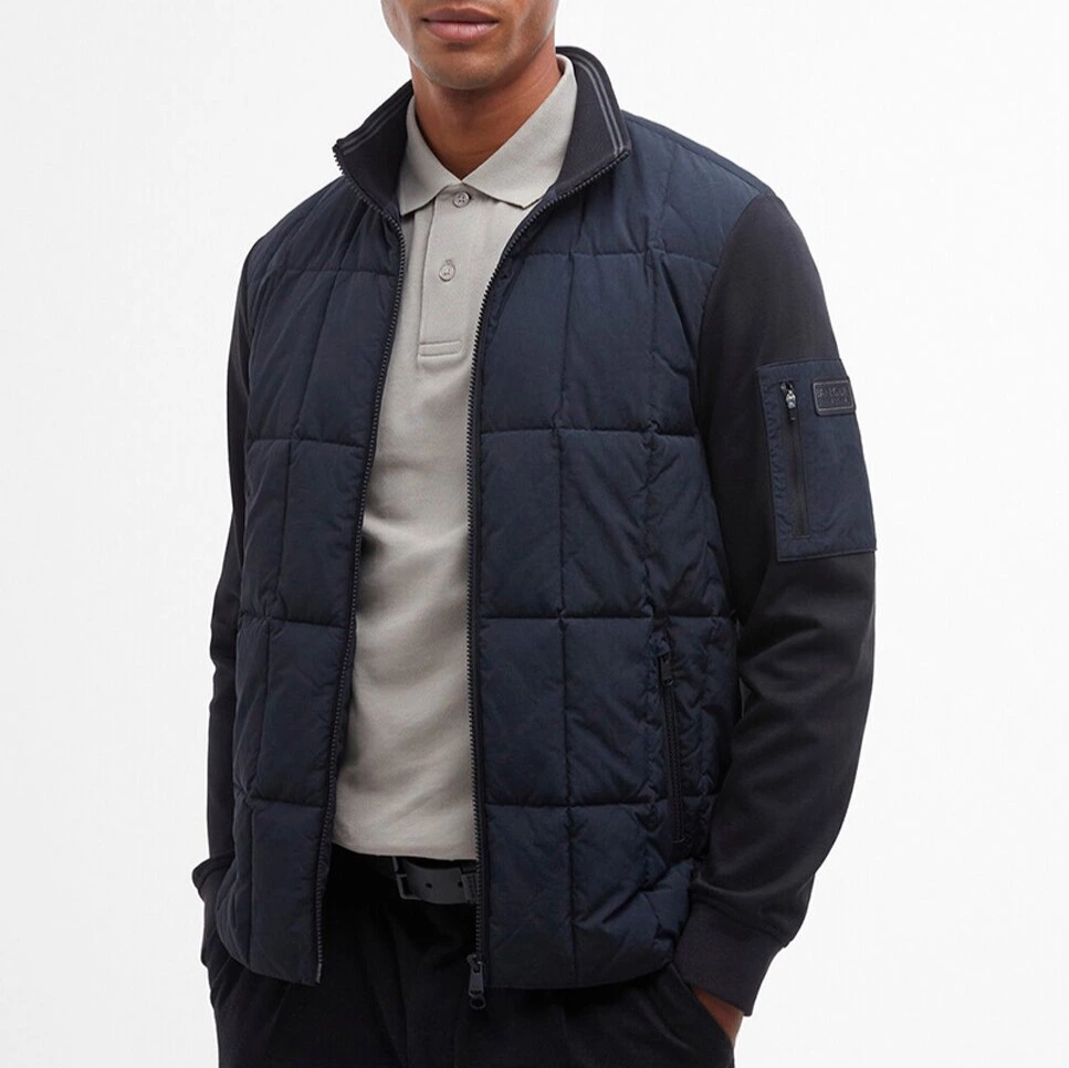 Chaqueta de hombre acolchada de cremallera
