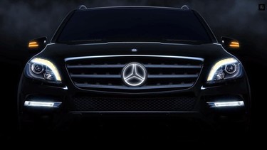 La estrella de Mercedes Benz, un ícono que a partir de ahora brillará con luz propia. ¿Será la nueva moda?