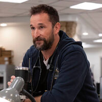 Noah Wyle gana el Emmy a mejor actor de drama por 'The Pitt' por segundo año consecutivo. No hay nadie sorprendido ahora mismo en Hollywood 