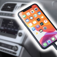  ¿Le hace daño a tu teléfono tenerlo conectado siempre en el coche? Esto debes saber si temes por su batería 