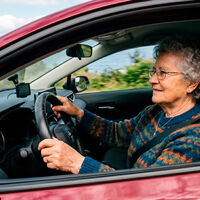 En un auto para personas mayores es fundamental contar con estas tres características