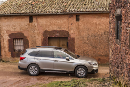 Subaru Outback 2015 10