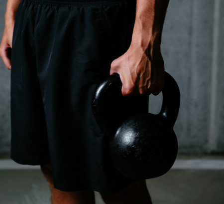 Guía Crossfit (LXV): kettlebell carry