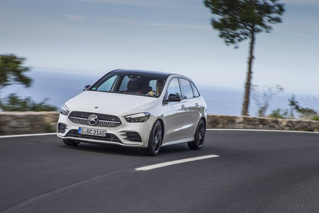 Mercedes Clase B 2019 lateral frontal