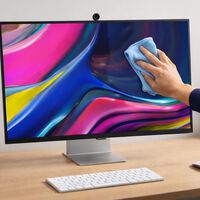 Nunca uses limpiacristales para tu monitor si no quieres acabar con la capa antirreflejos. La solución es mucho más fácil