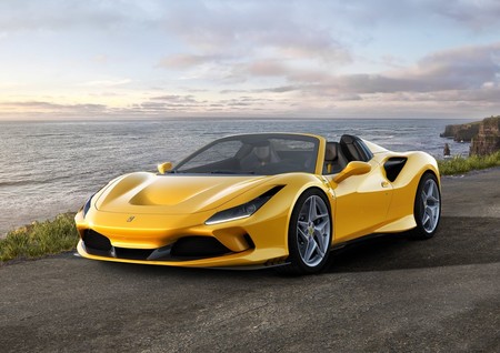 Pese a sus esfuerzos por ser una marca más exclusiva, Ferrari sigue con ventas al alza