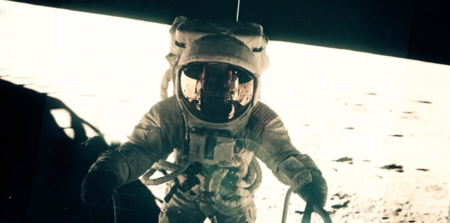 Lunar, un corto que nos enseña la llegada del hombre a la luna en 8.400 fotografías
