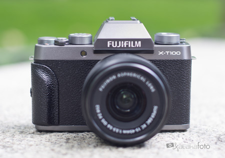 Fujifilm X-T100, toma de contacto y muestras de la última sin espejo con visor de la Serie X que quiere seducir a un público nuevo