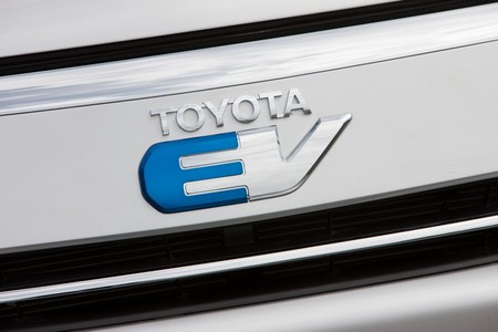 ¿Apostará Toyota por los enchufables más allá de los mercados que se lo exijan?