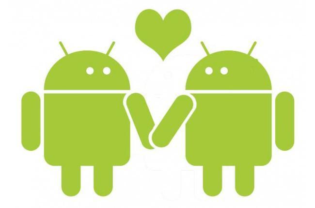 Android Amor y yo sigo soltero. Por favor, chicas simpáticas contactadme por Twitter que estoy soltero :D