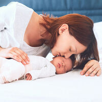 Recibir cuidados sensibles y amorosos revertiría los efectos del estrés durante el embarazo en los recién nacidos 