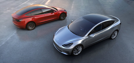 ¿Va a entregar Tesla "miles de unidades" del Tesla Model 3 a finales de julio?