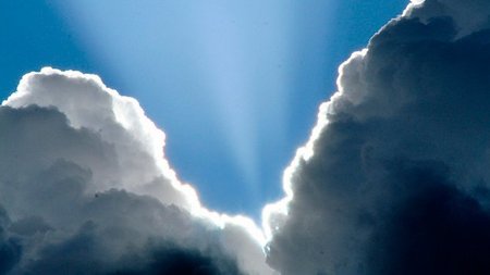 Se debe confiar en la nube y tener presente el "crowdsourcing"
