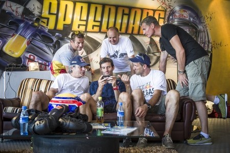 ¿Qué ocurre cuando juntas en un circuito a Loeb, Sainz, Webber y Coulthard?