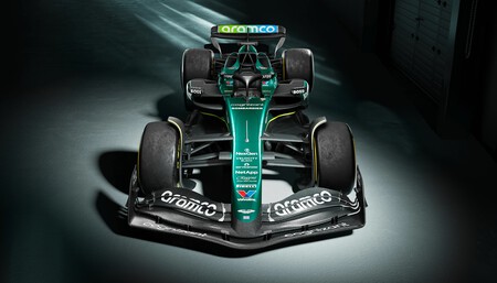 Aston Martin Alonso F1 2024