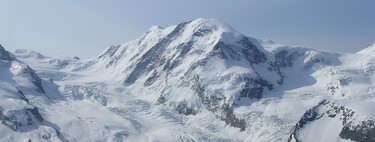 Quatro estudantes envolveram parte de uma geleira nos Alpes Suíços com lã de ovelha: eles acabaram de descobrir que reduziram o derretimento pela metade 