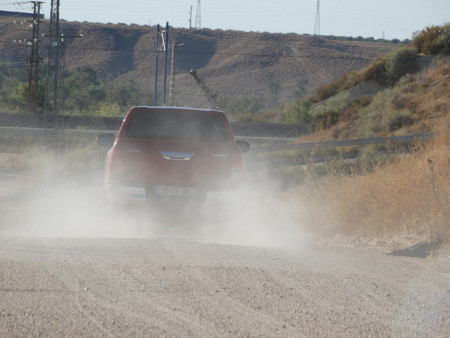 Prueba Toyota Hilux Exteriores Campo consumo