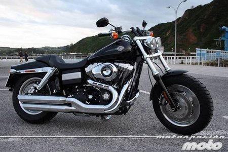 Harley Davidson Dyna Fat Bob, prueba (valoración y ficha técnica)