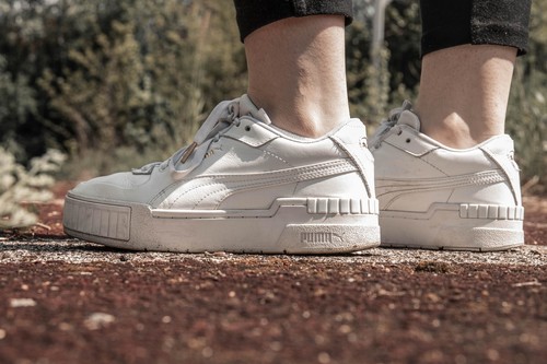 Las mejores ofertas en zapatillas de lujo en El Corte Inglés: Armani, Nike o Michael Kors rebajadísimas