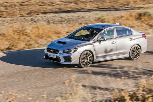 Probamos el Subaru WRX STi, un verdadero deportivo de 300 CV más maduro (pero igual de emocionante)