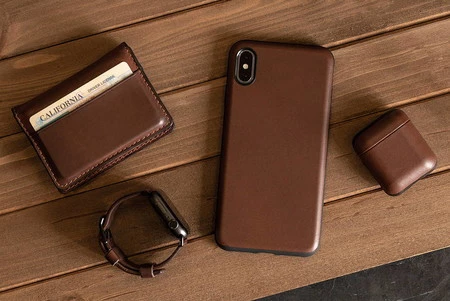 NOMAD 頑丈なケース