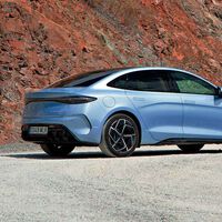 El enésimo órdago de China que pone en jaque a las marcas europeas: sus coches eléctricos tendrán que ser mucho más eficientes o no podrán venderse