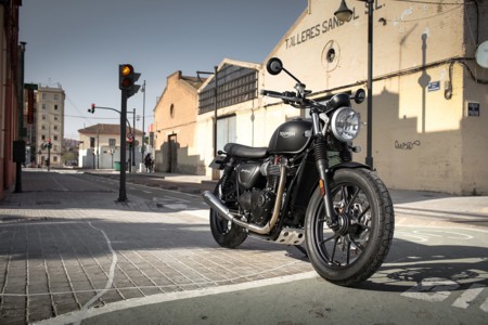 Triumph Street Twin Presentacion 19