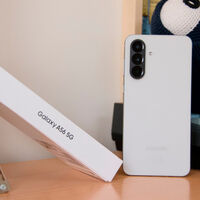 Es el mejor gama media de Samsung, viene con One UI 7 de serie, con seis años de actualizaciones y además, está muy rebajado 