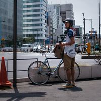Por primera vez, Tokio permite a los hombres ir en pantalón corto a la oficina. Y eso está provocando una revolución 