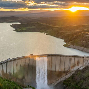 Durante dos días, el mayor embalse de Madrid se va a poder visitar para celebrar los 175 años del Canal de Isabel II 