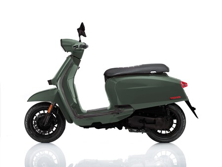 Lambretta Nuevos Colores V 50 125 200 Special 002