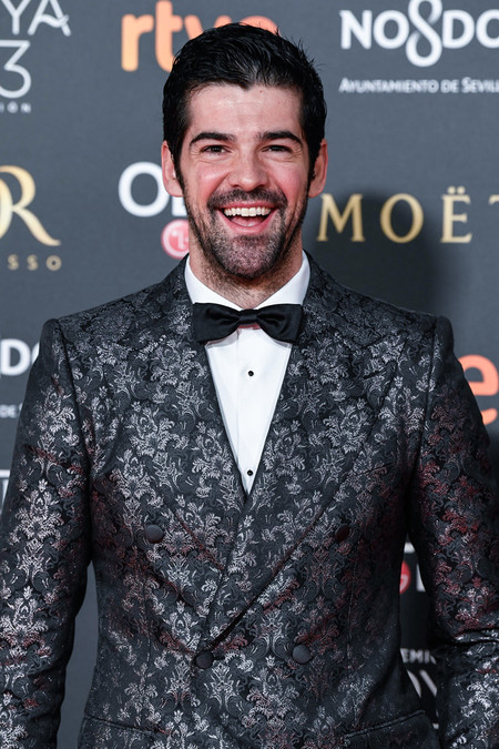 Miguel Ángel Muñoz se entrega a un look clásico para los Premios Goya 2019