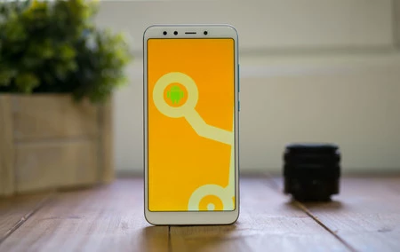 Ofertas Xiaomi hoy en AliExpress, PcComponentes y GearBest: Mi Band 4, Redmi Go y Mi Max 3 a mejor precio