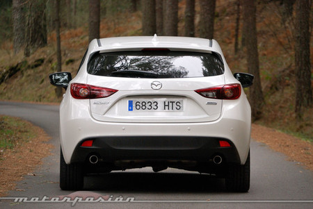 Mazda3 2013 Luxury AT