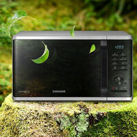 Elegir este microondas Samsung solo por el ofertón que tiene es un error. Es de lo mejor que podemos comprar para la cocina