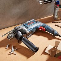 Taladra como un profesional con este chollo de Amazon en un taladro Bosch de 710 W con maletín de regalo 