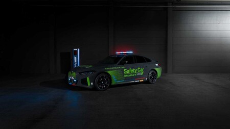 BMW pone otro eléctrico en la pista, el nuevo i4 M50 será el Safety Car de MotoE