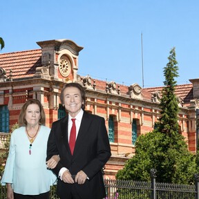 Nacieron a más de 700 kilómetros de distancia en dos mundos diferentes: del humilde pueblo del sur de Raphael (83 años) a la ciudad del norte aristocrática de Natalia Figueroa (87 años)