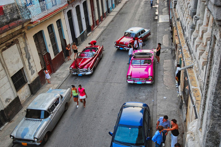 Cuba vuelve a permitir la compra de vehículos nuevos y usados, y sin pegas